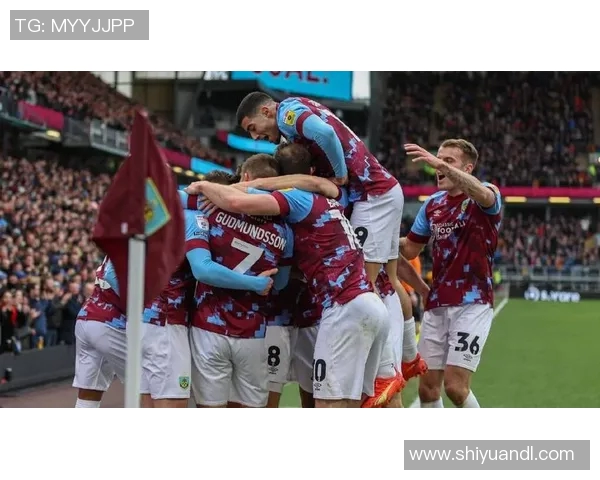 伯恩利与曼联历史交锋比分回顾及精彩瞬间分析