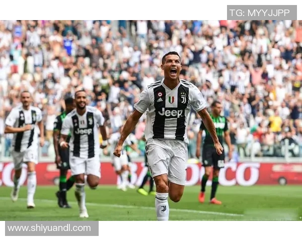 尤文图斯主场大胜卡利亚里，C罗梅开二度助球队取得胜利