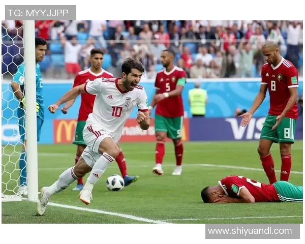 摩洛哥与伊朗激战在即球迷期待精彩对决与精彩进球 摩洛哥与伊朗激战在即球迷期待精彩对决与精彩进球