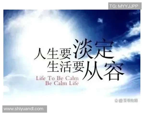 烟灰缸中的哲思与人生启示探讨如何从生活琐事中领悟深刻道理