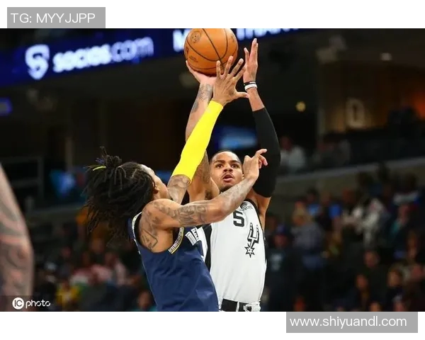 马刺逆袭灰熊黑八传奇之战回顾与分析 马刺逆袭灰熊黑八传奇之战回顾与分析