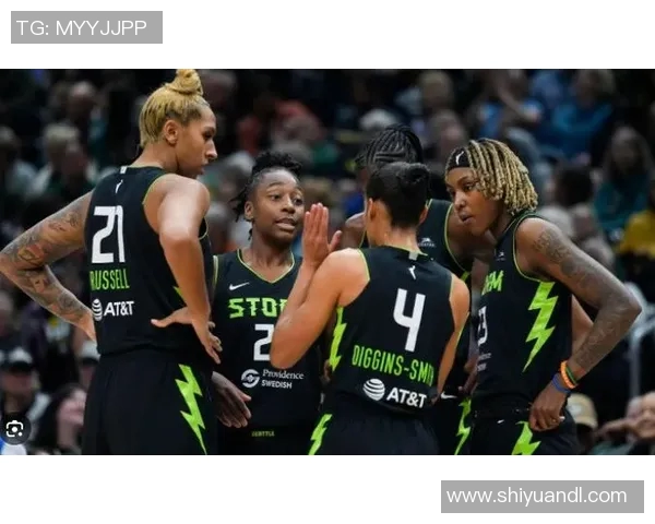 西雅图风暴与康涅狄格太阳激战正酣赛况分析与精彩瞬间回顾